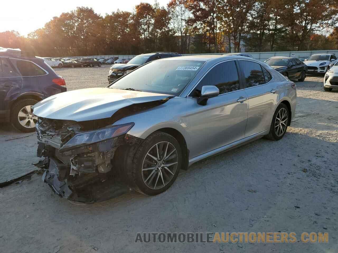 4T1G11BKXMU039575 TOYOTA CAMRY 2021