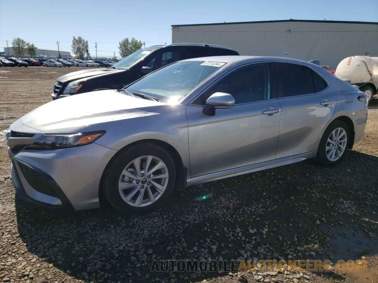 4T1G11BKXNU057463 TOYOTA CAMRY 2022