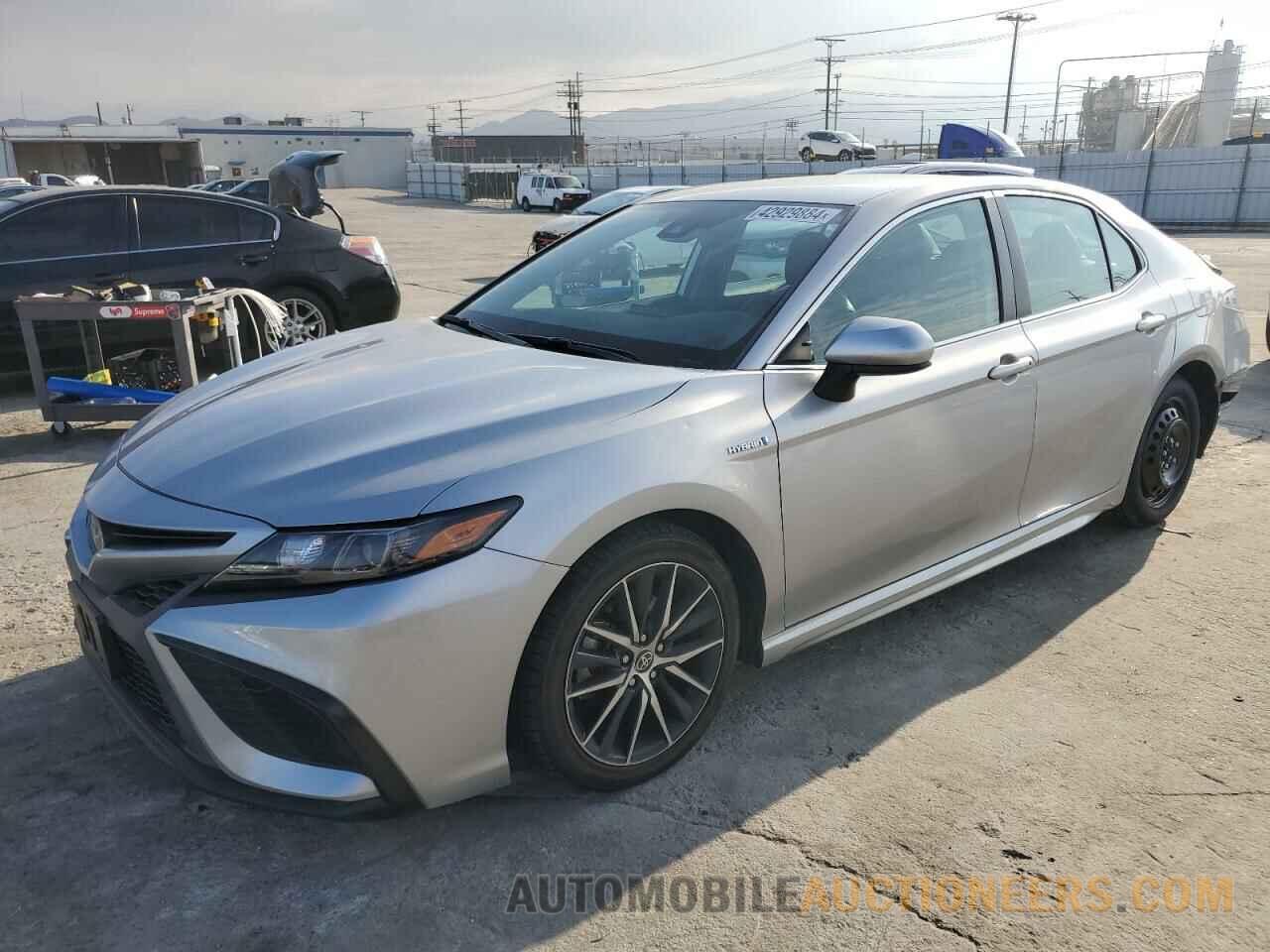 4T1G31AK0MU562602 TOYOTA CAMRY 2021