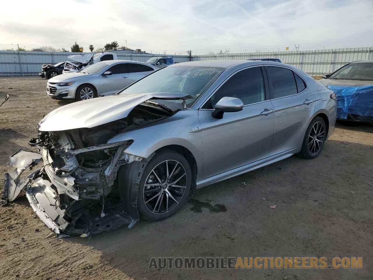 4T1G31AK0MU565113 TOYOTA CAMRY 2021