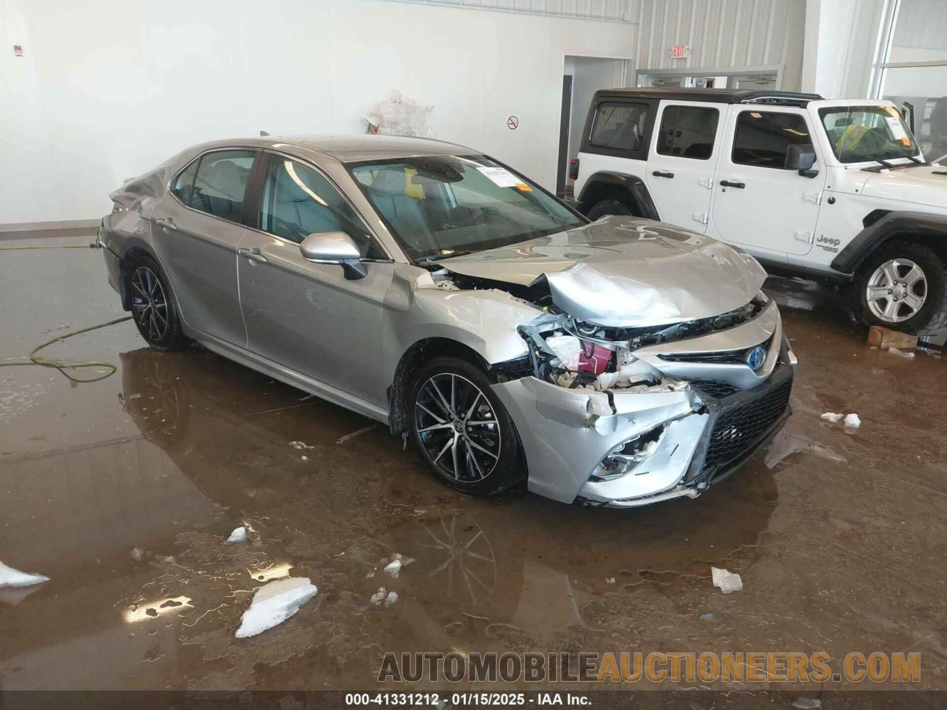 4T1G31AK0RU069865 TOYOTA CAMRY HYBRID 2024