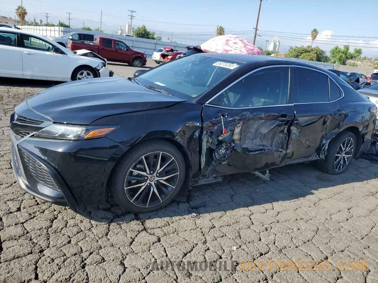 4T1G31AK1MU555593 TOYOTA CAMRY 2021