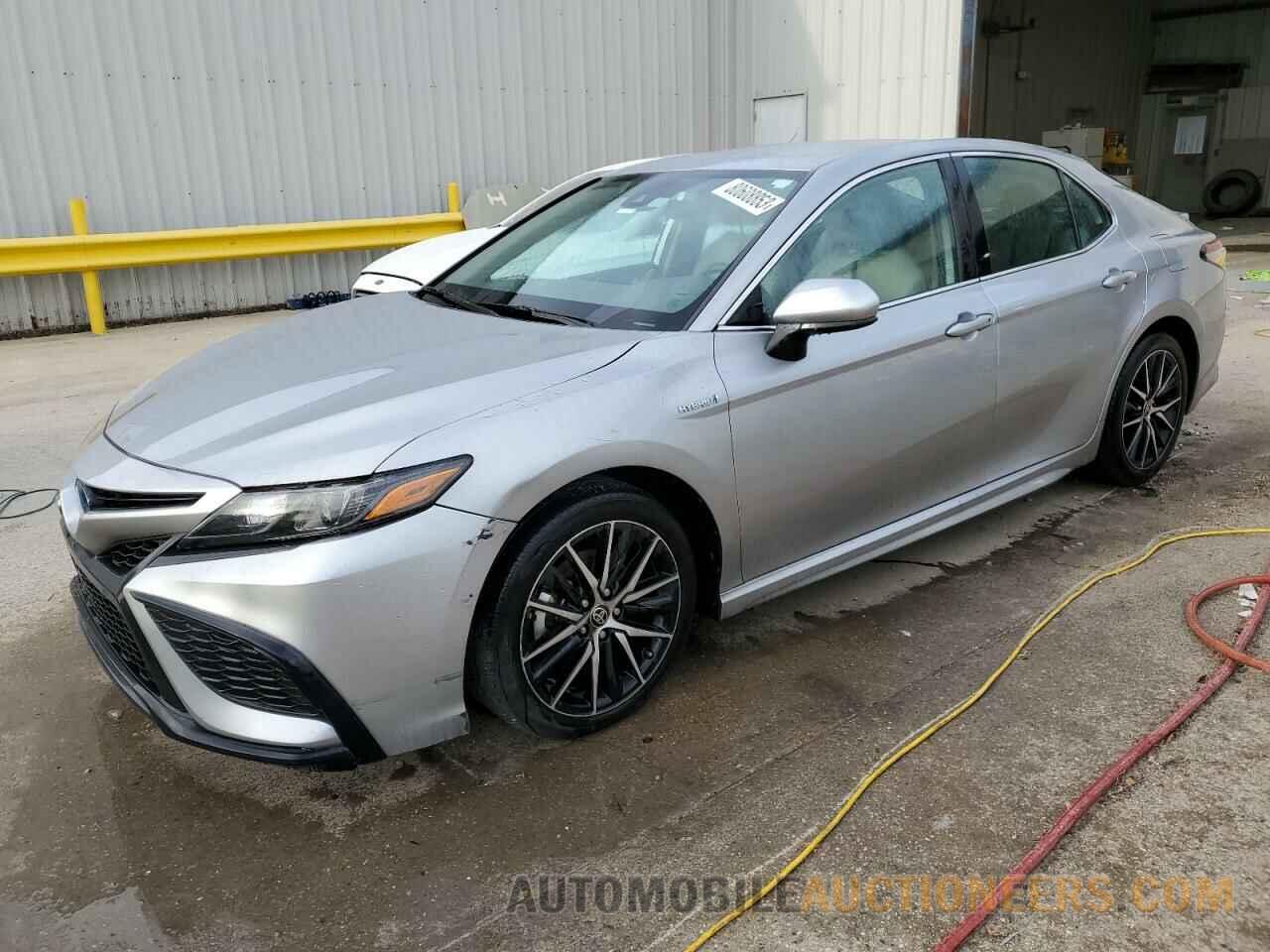 4T1G31AK1MU558509 TOYOTA CAMRY 2021