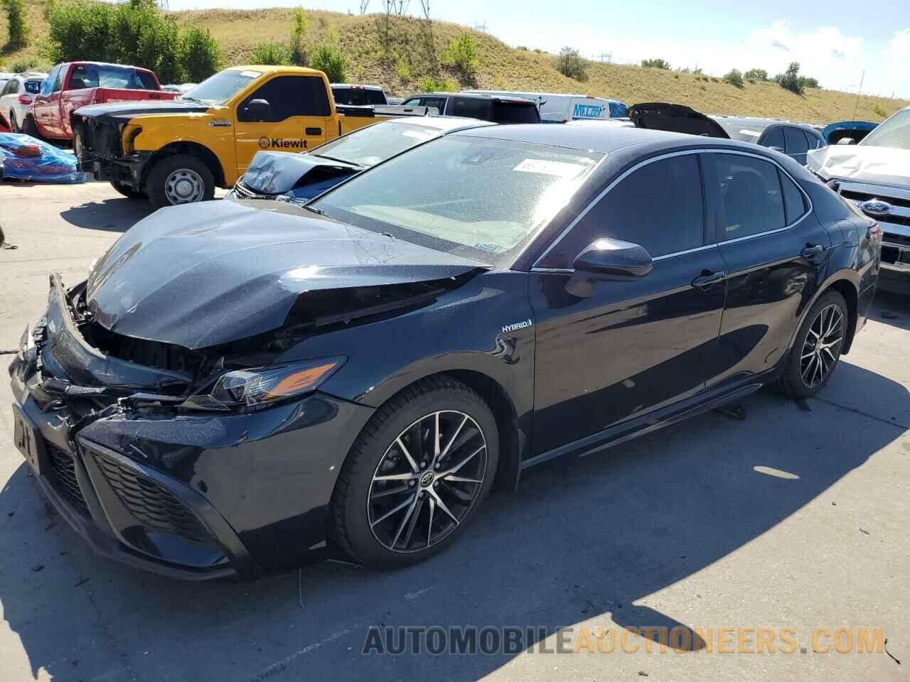 4T1G31AK2MU550094 TOYOTA CAMRY 2021