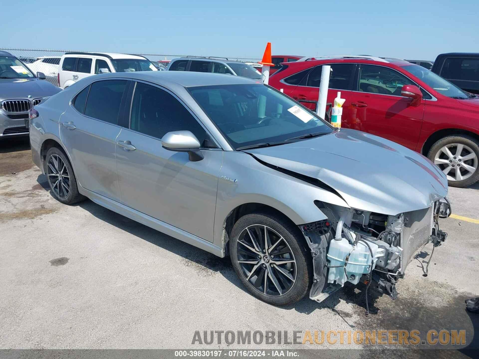 4T1G31AK4MU552865 TOYOTA CAMRY 2021