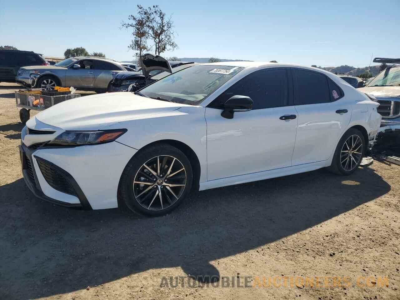 4T1G31AK4MU556415 TOYOTA CAMRY 2021