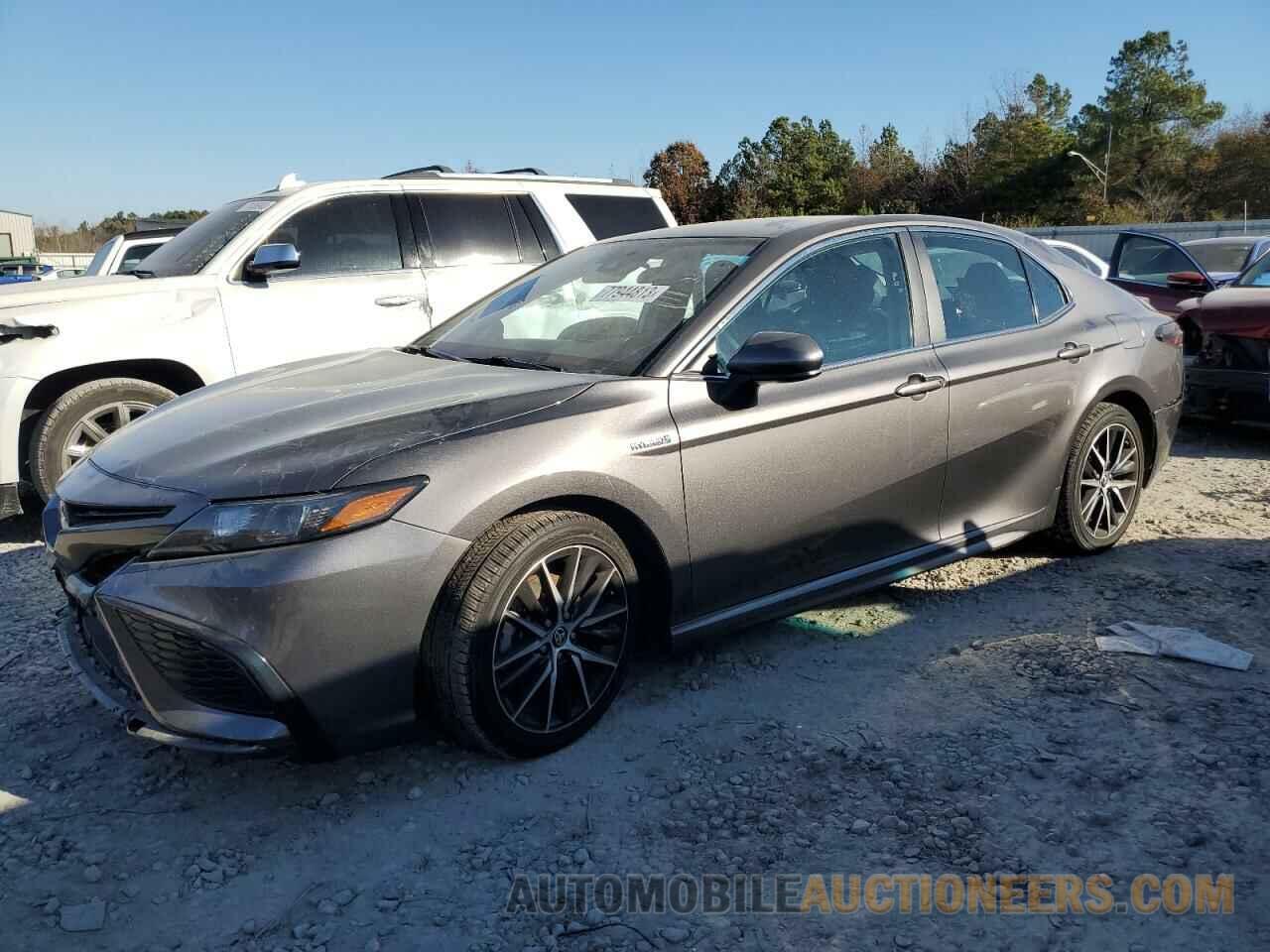 4T1G31AK5MU556780 TOYOTA CAMRY 2021