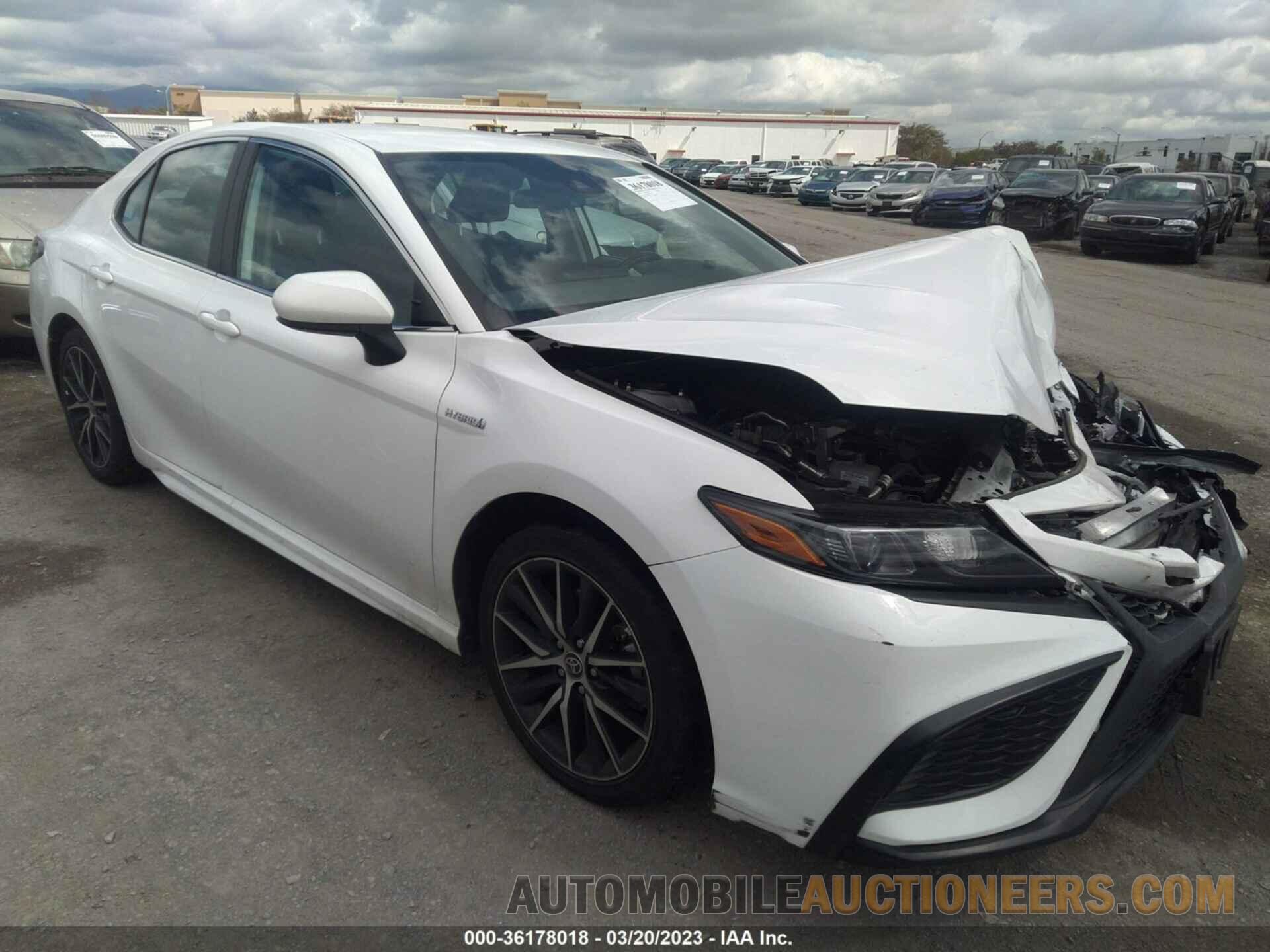 4T1G31AK7MU559521 TOYOTA CAMRY 2021