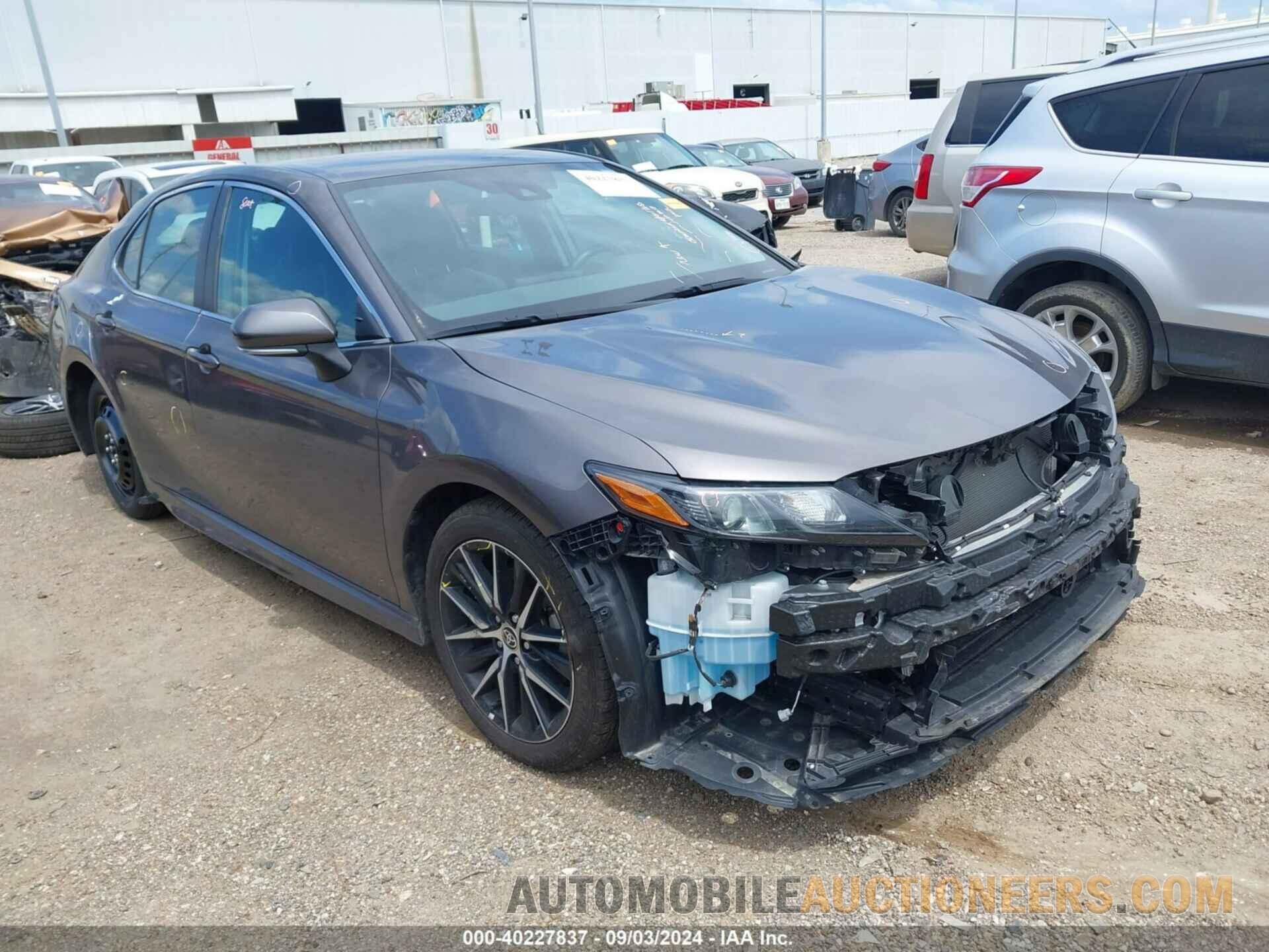 4T1G31AK7NU594075 TOYOTA CAMRY 2022