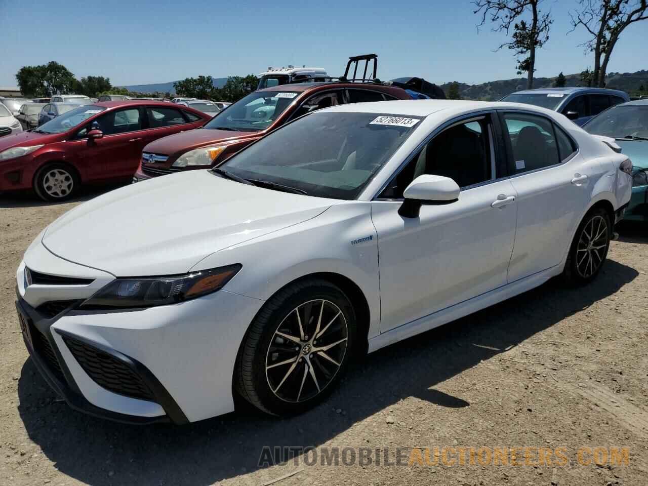 4T1G31AK8MU551881 TOYOTA CAMRY 2021