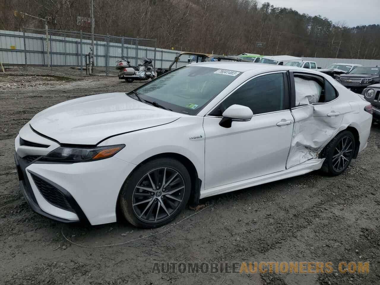 4T1G31AK8MU555218 TOYOTA CAMRY 2021