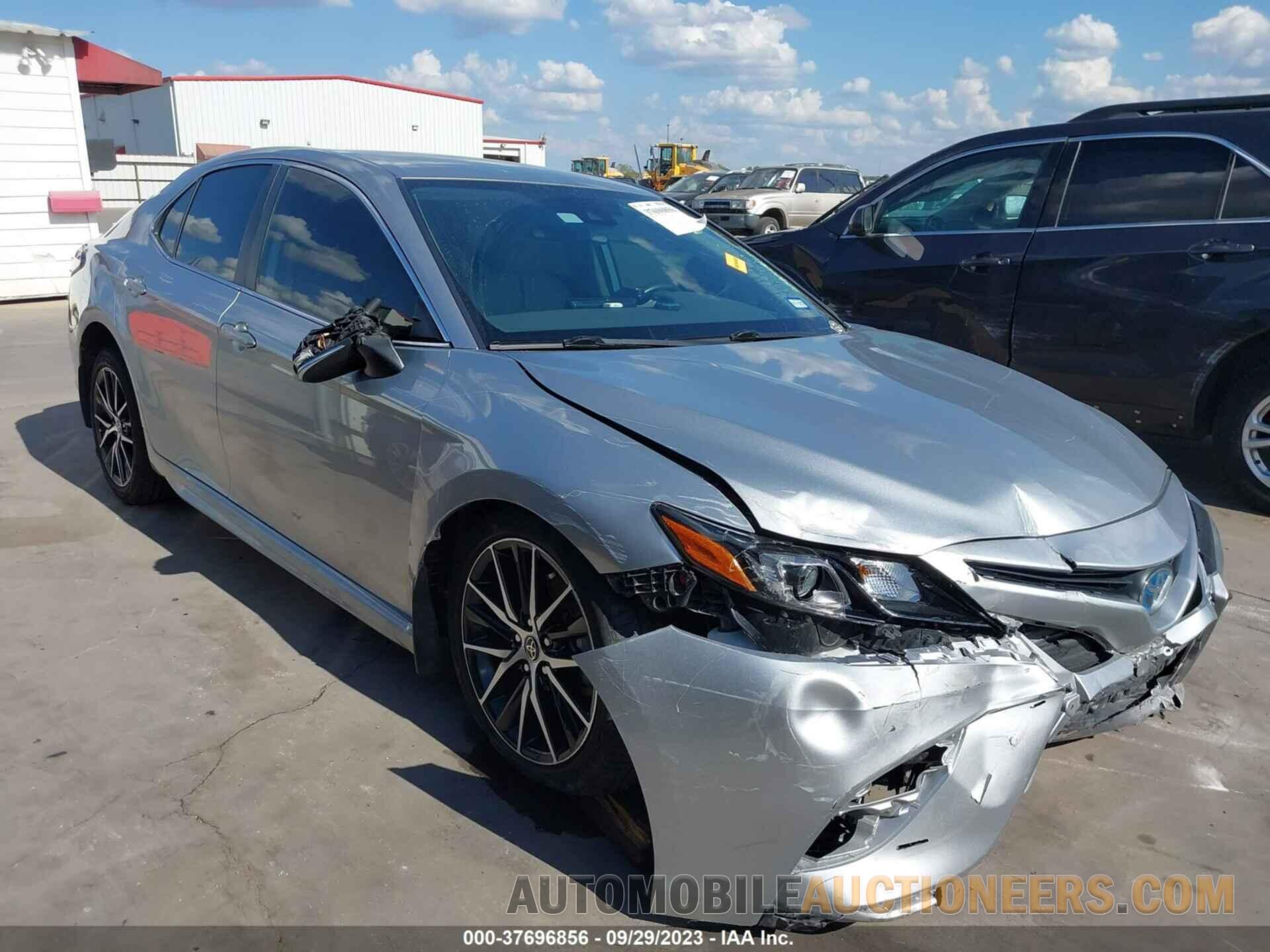 4T1G31AK8NU579438 TOYOTA CAMRY 2022