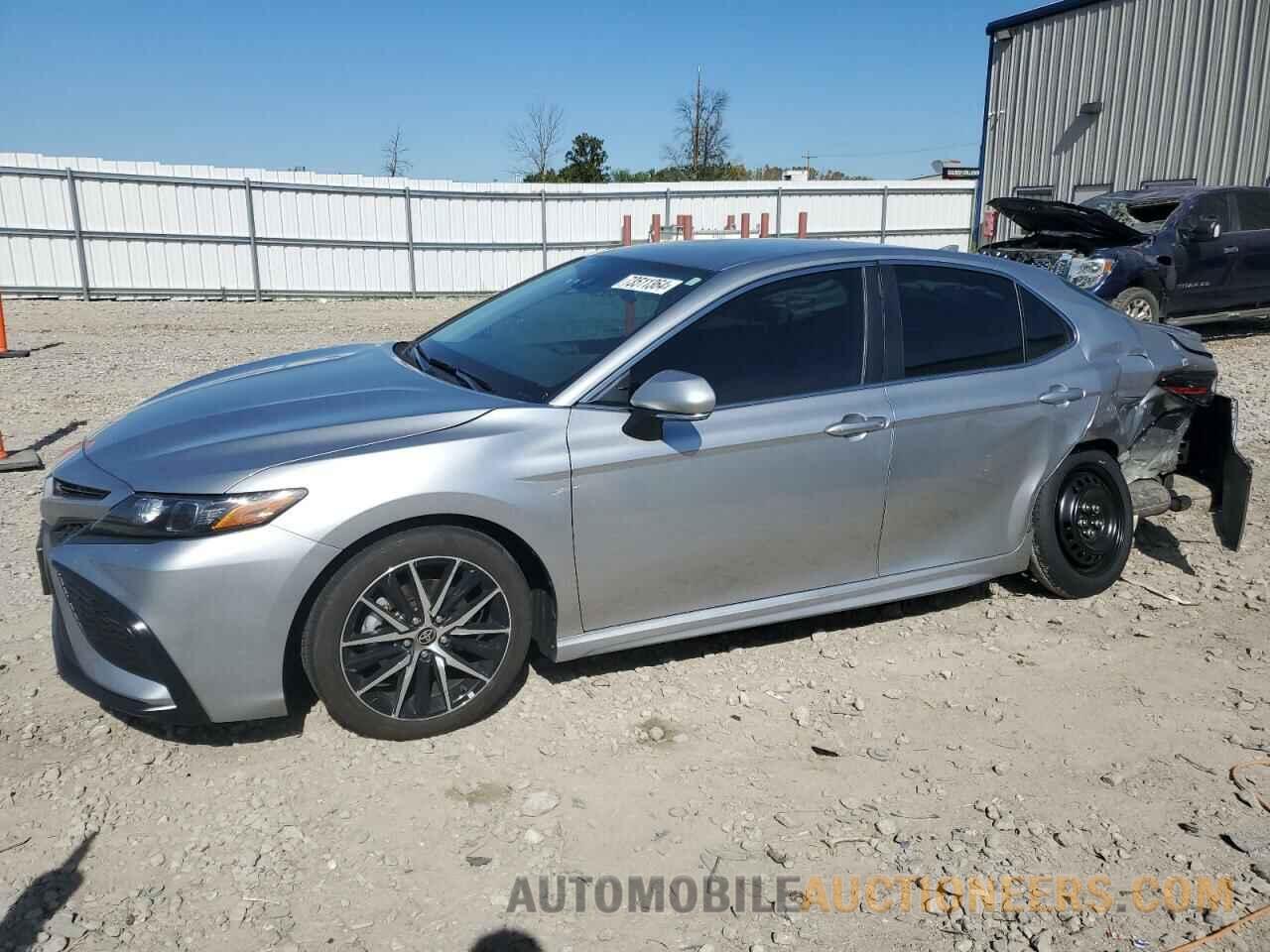 4T1G31AK8RU623895 TOYOTA CAMRY 2024