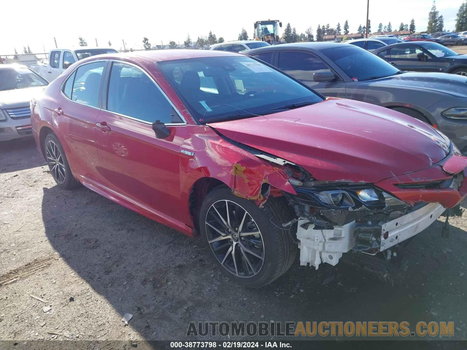 4T1G31AKXMU027647 TOYOTA CAMRY 2021