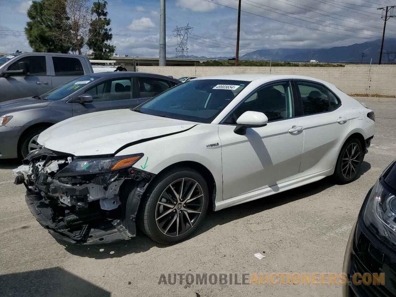 4T1G31AKXMU029320 TOYOTA CAMRY 2021