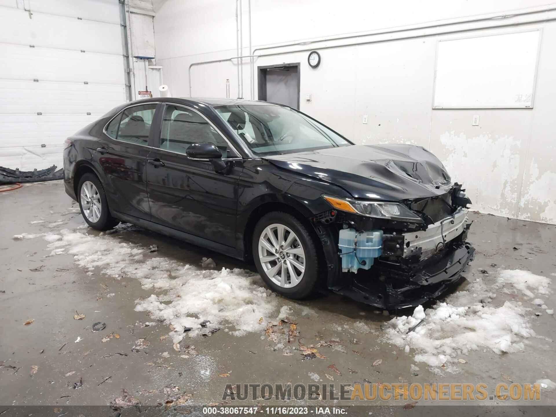 4T1H11BK8MU032399 TOYOTA CAMRY 2021