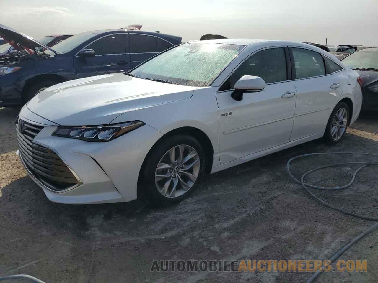 4T1JA1AB8MU002421 TOYOTA AVALON 2021