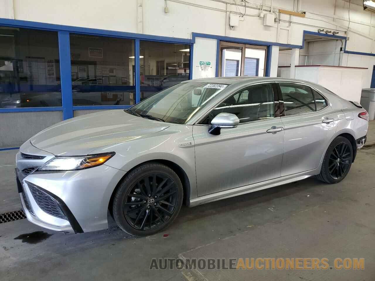 4T1K31AK2MU565575 TOYOTA CAMRY 2021