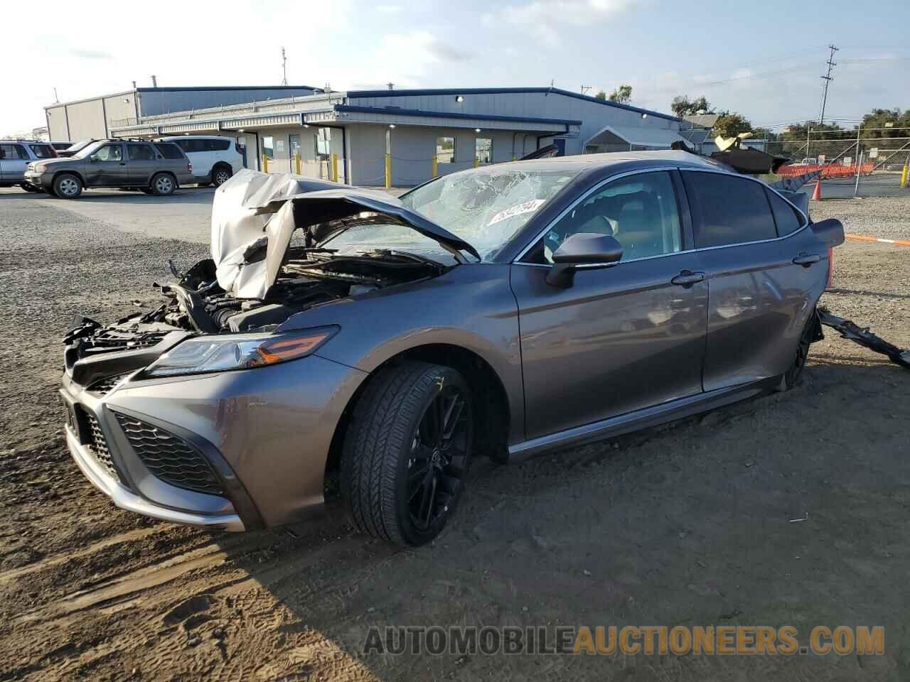 4T1K31AK2NU580255 TOYOTA CAMRY 2022