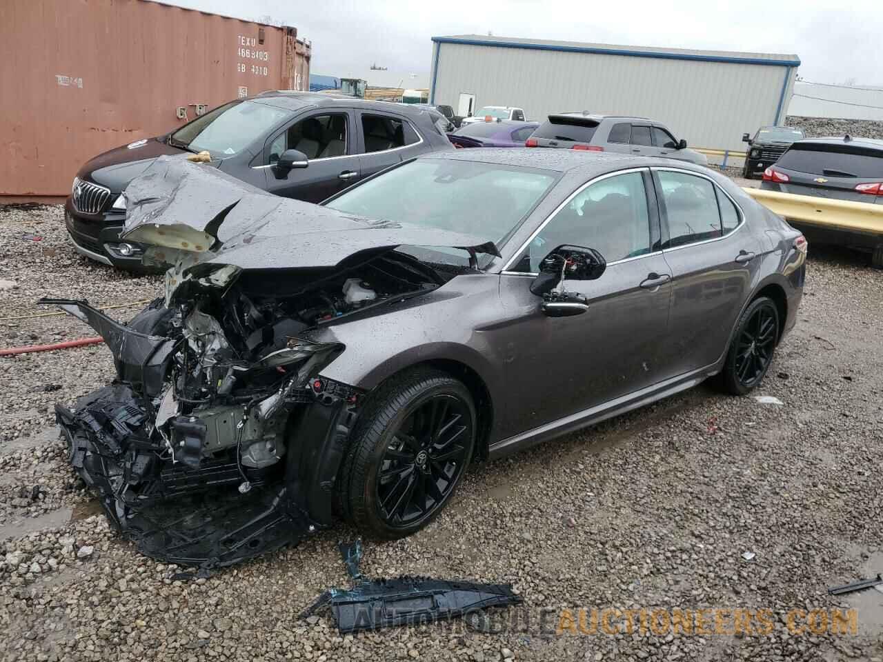 4T1K31AK3RU064895 TOYOTA CAMRY 2024