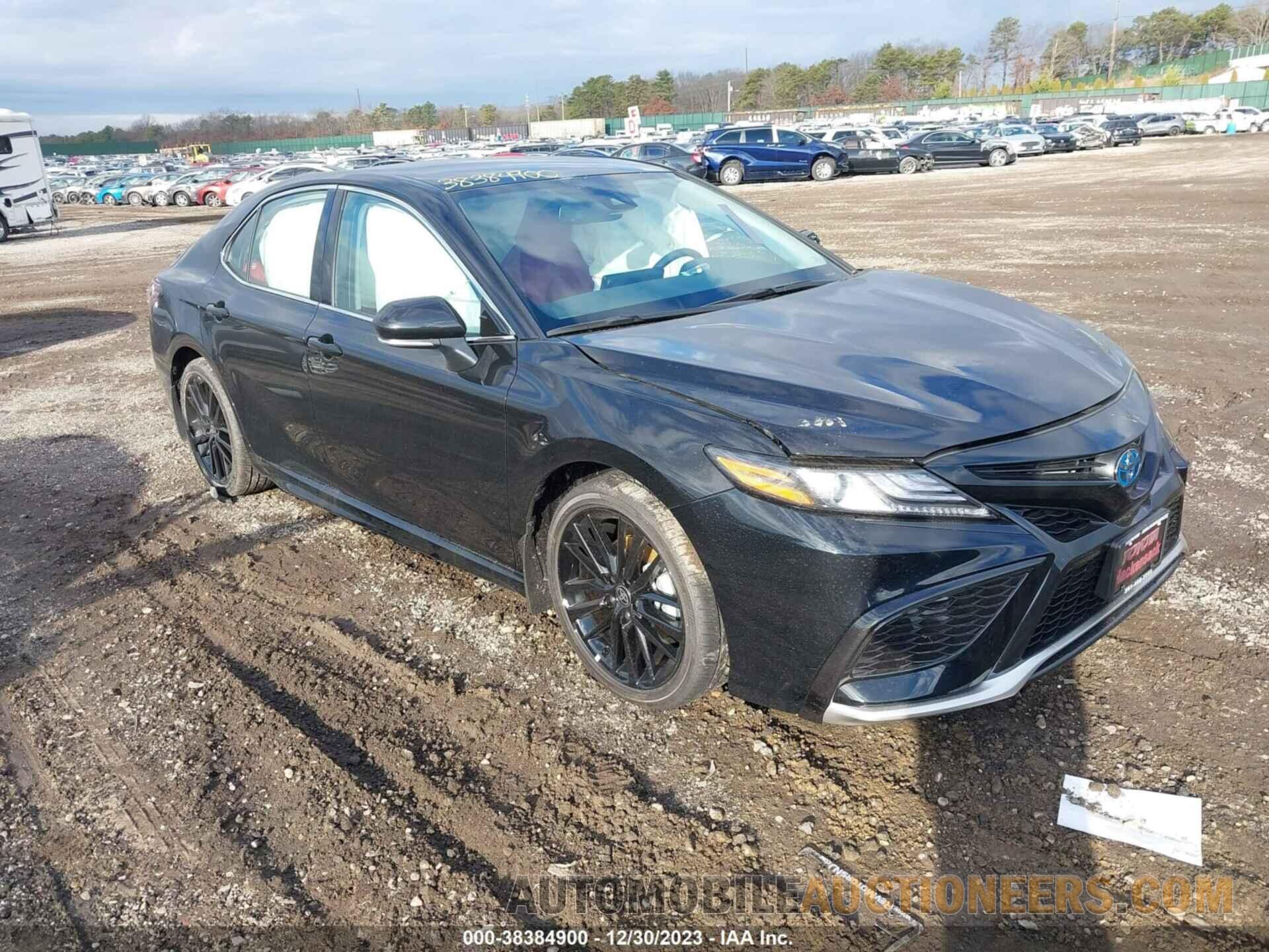 4T1K31AK4RU070348 TOYOTA CAMRY HYBRID 2024