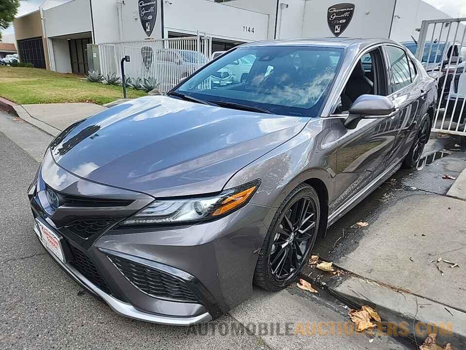 4T1K31AK9NU581838 Toyota Camry Hybrid 2022