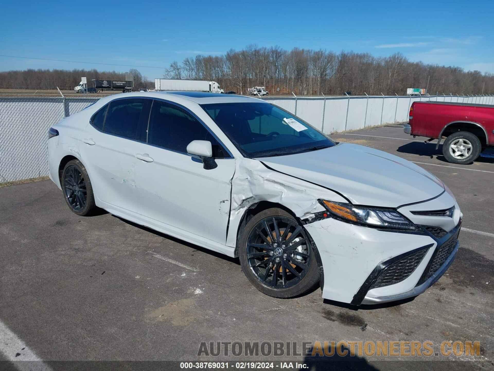 4T1K31AKXRU060732 TOYOTA CAMRY HYBRID 2024