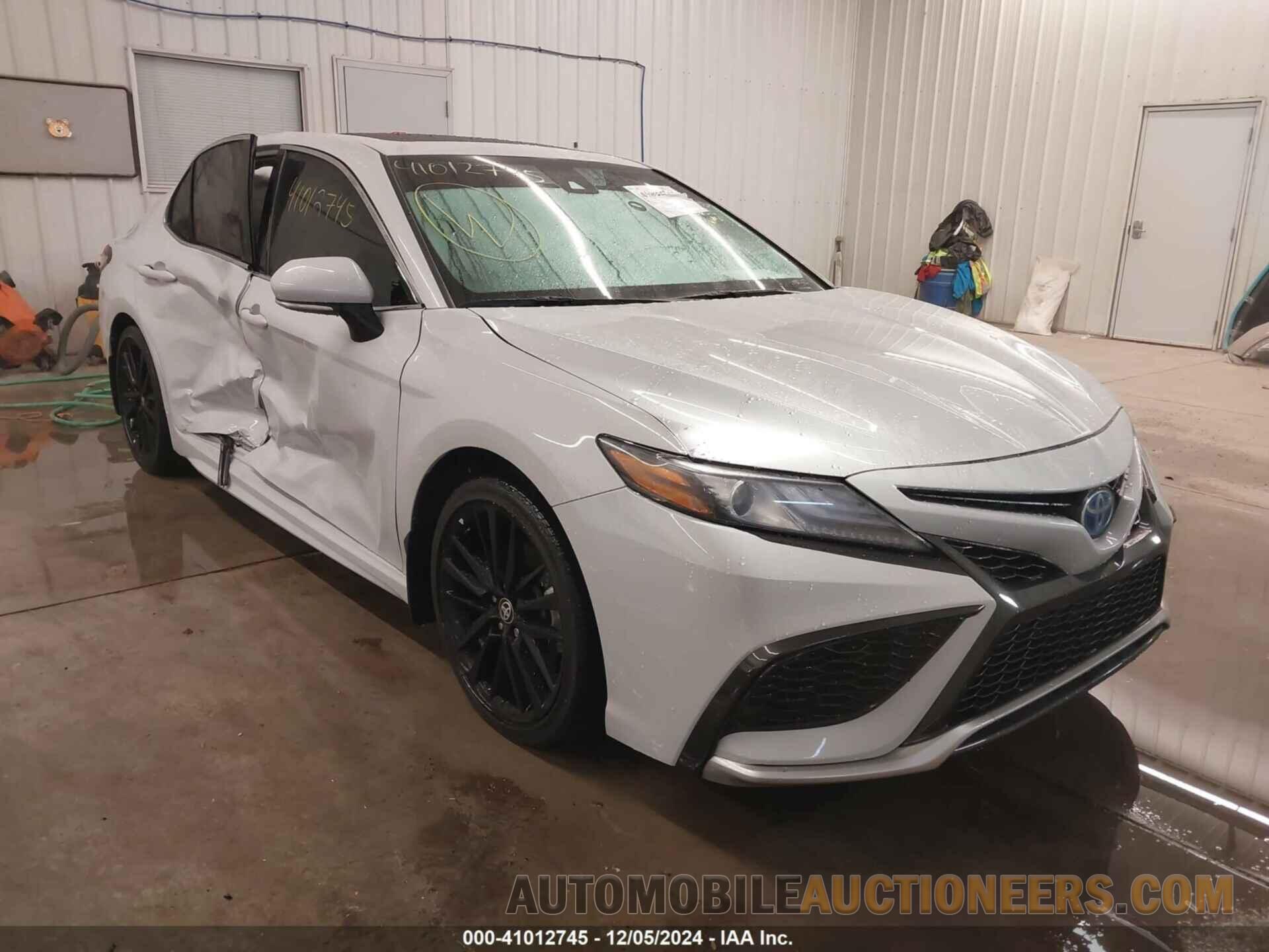 4T1K31AKXRU076235 TOYOTA CAMRY HYBRID 2024