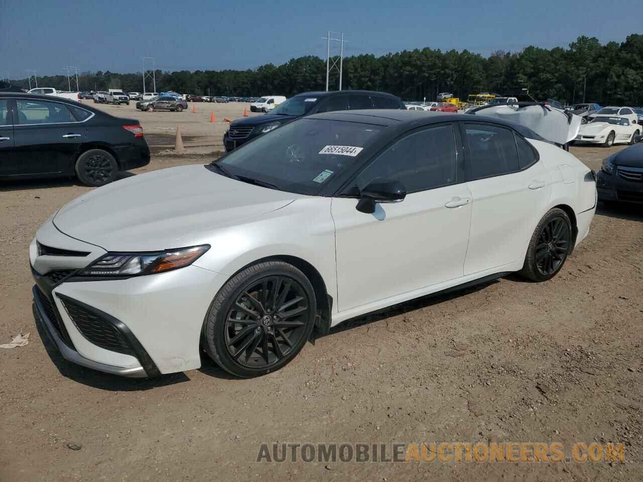 4T1K61AK0MU421577 TOYOTA CAMRY 2021