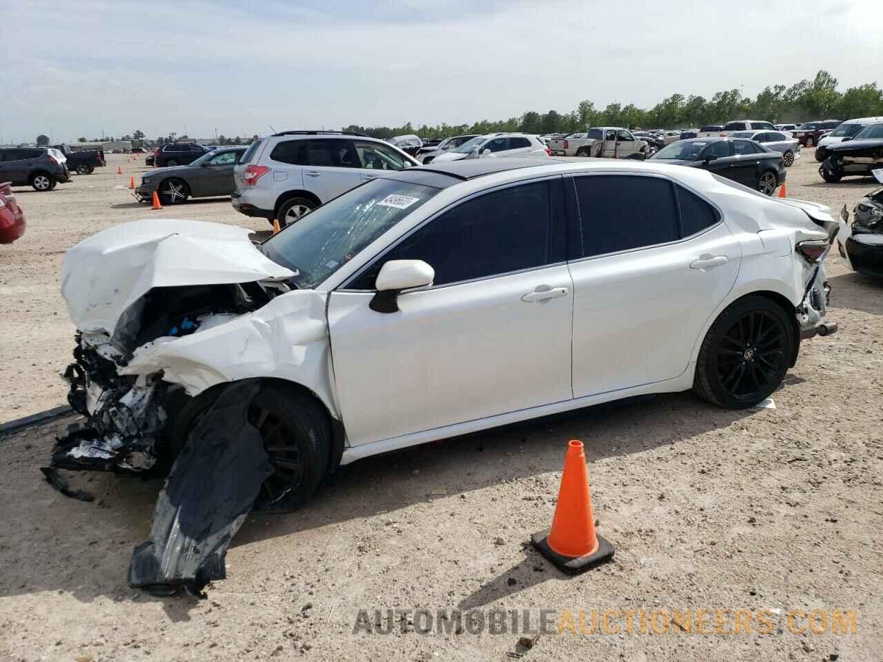 4T1K61AK0NU018068 TOYOTA CAMRY 2022