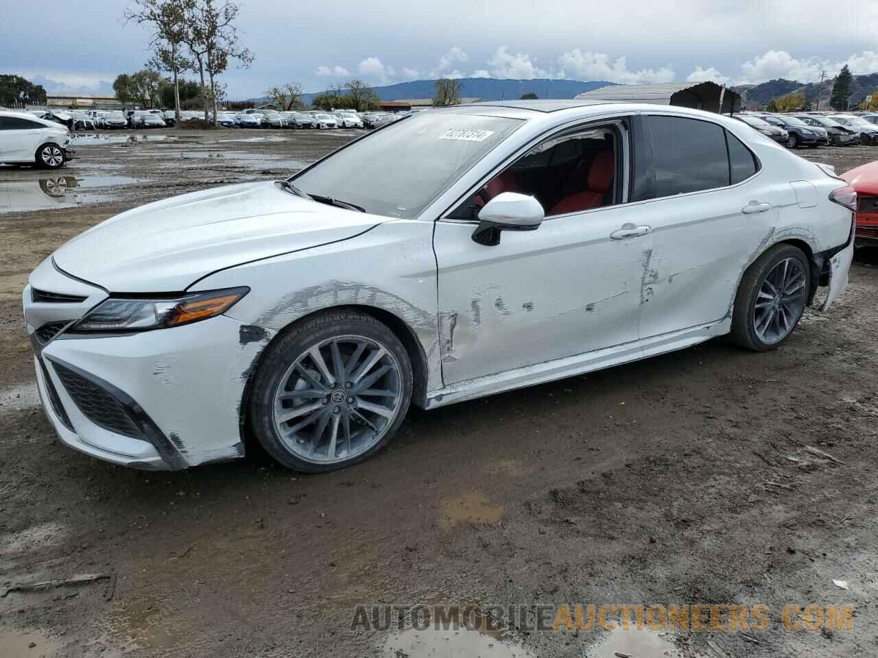 4T1K61AK0RU233147 TOYOTA CAMRY 2024