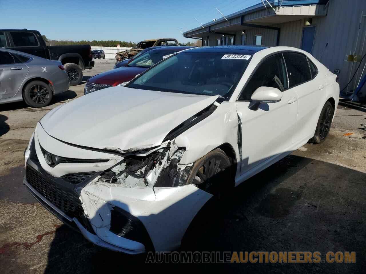 4T1K61AK1NU025756 TOYOTA CAMRY 2022