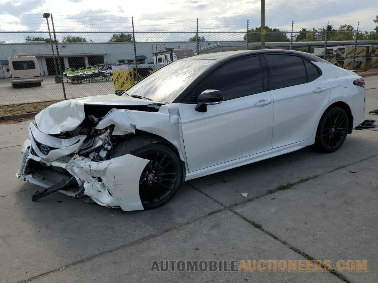 4T1K61AK1PU121437 TOYOTA CAMRY 2023