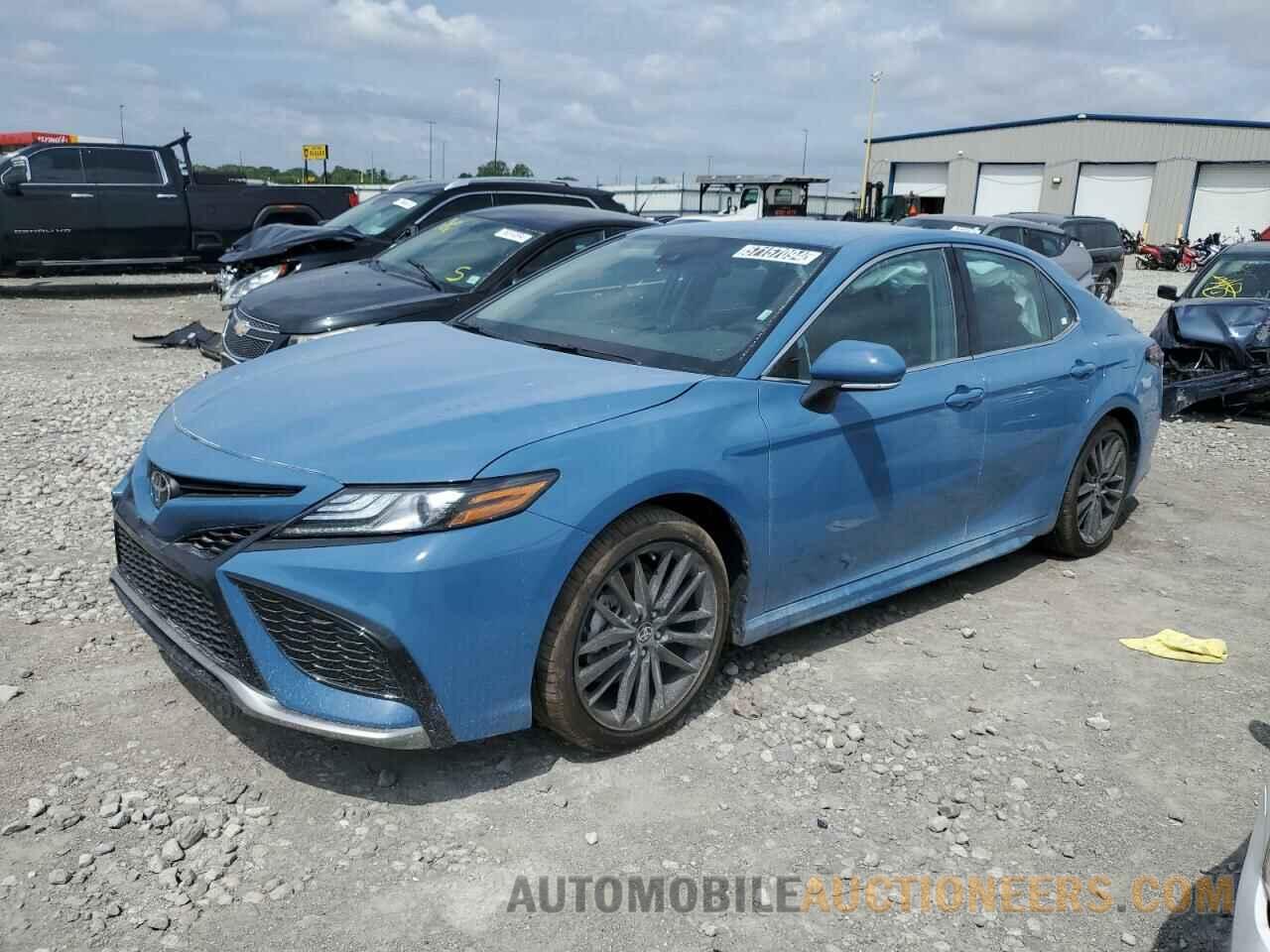 4T1K61AK1RU221556 TOYOTA CAMRY 2024