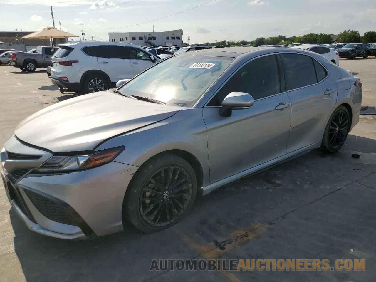 4T1K61AK2MU421824 TOYOTA CAMRY 2021