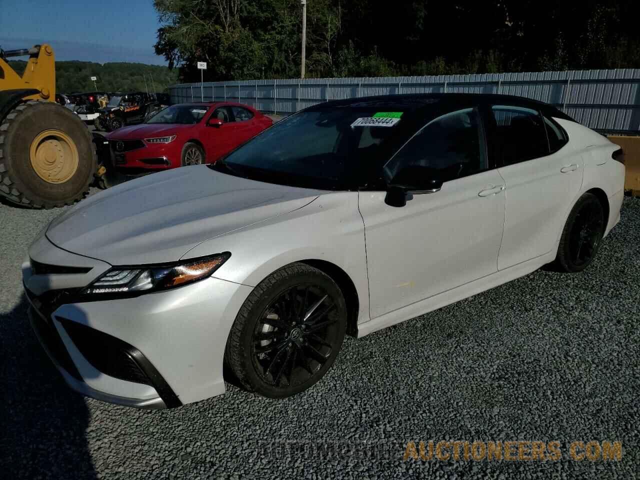 4T1K61AK2MU462051 TOYOTA CAMRY 2021