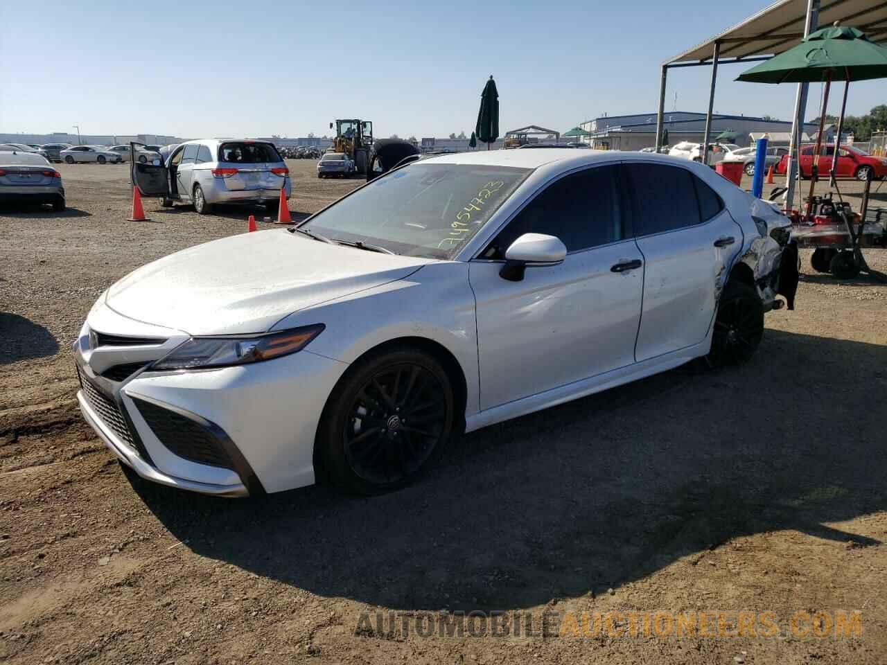 4T1K61AK2MU526962 TOYOTA CAMRY 2021