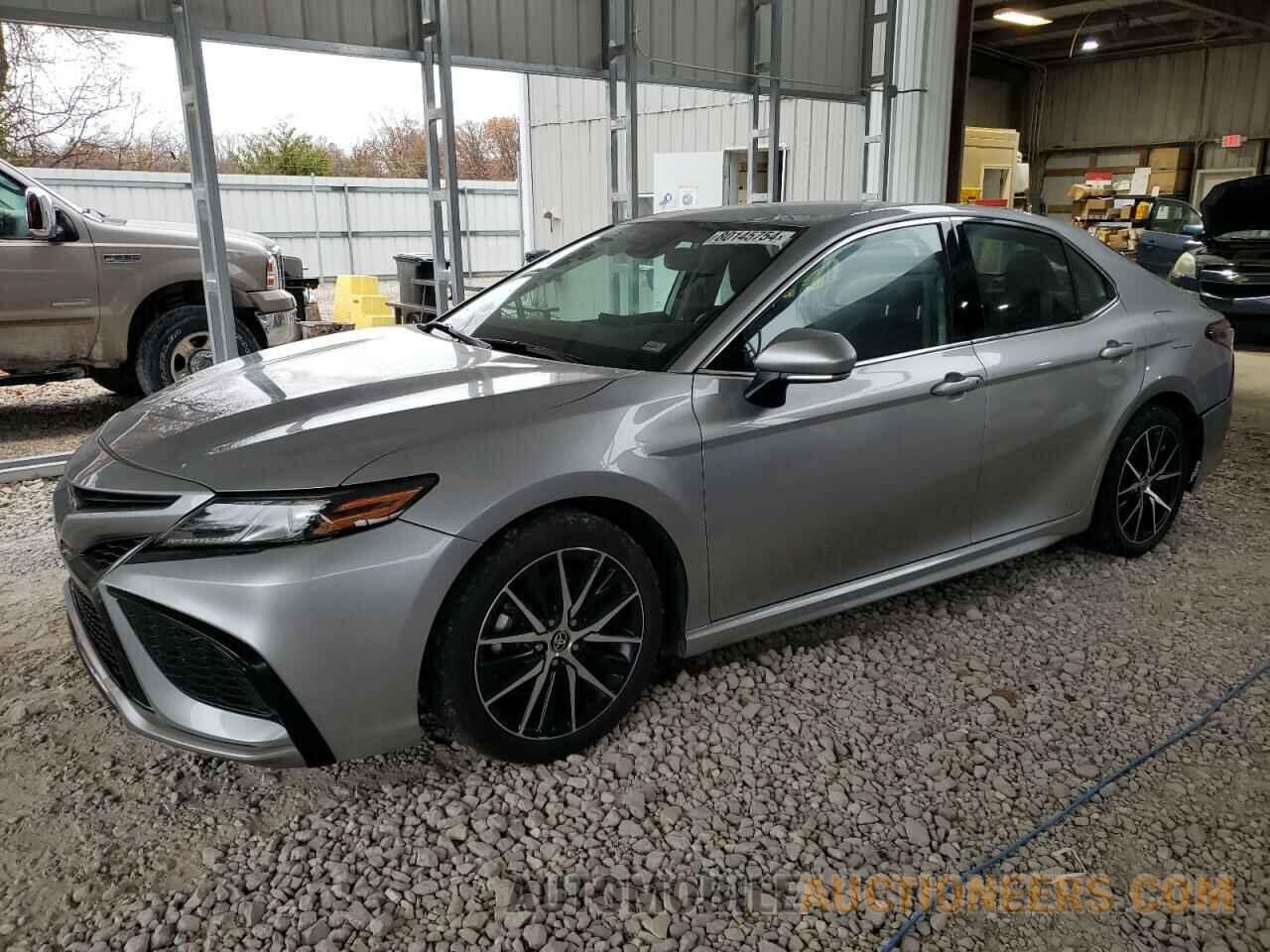 4T1K61AK2MU606780 TOYOTA CAMRY 2021