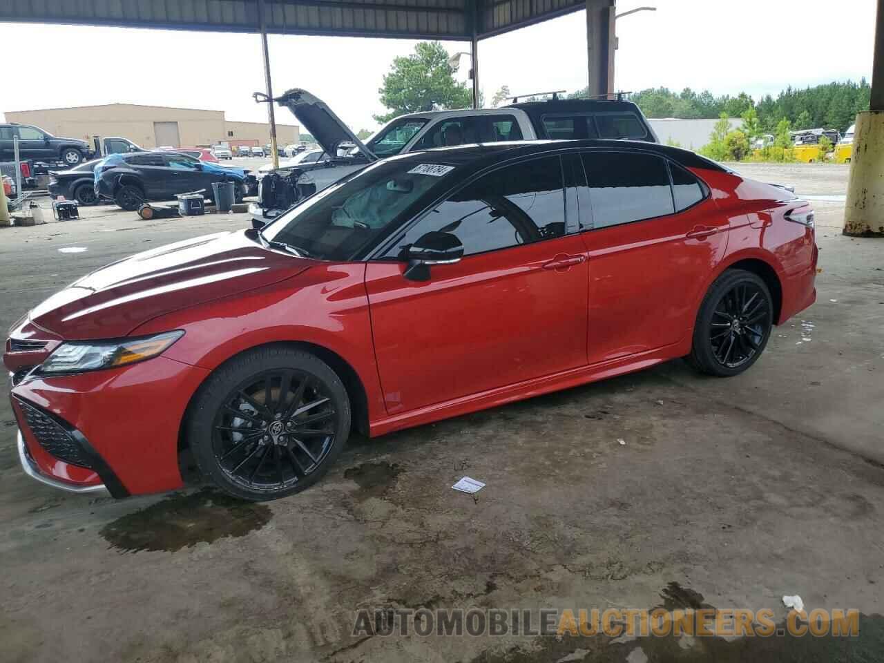 4T1K61AK3RU221011 TOYOTA CAMRY 2024