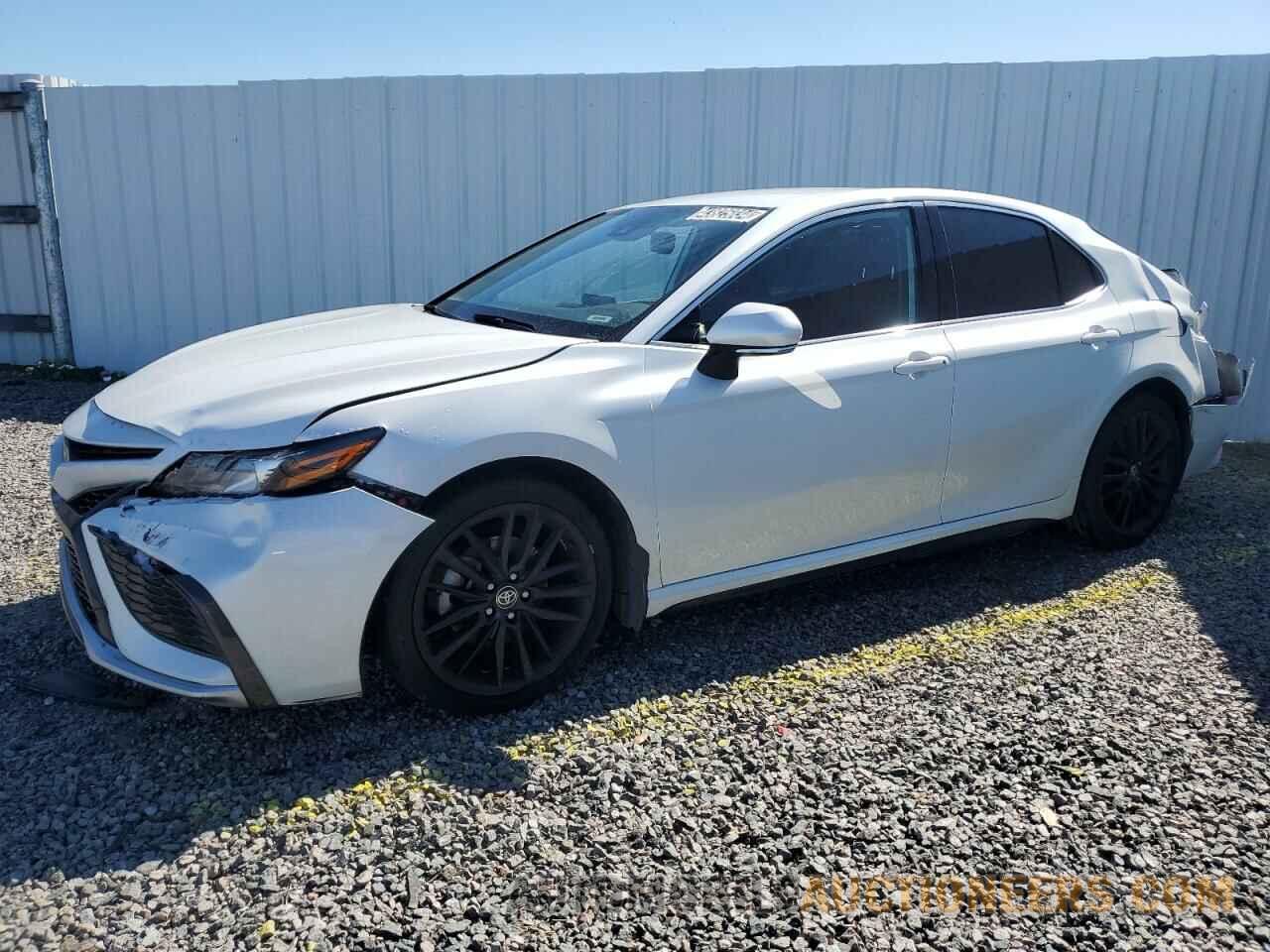 4T1K61AK4MU517843 TOYOTA CAMRY 2021