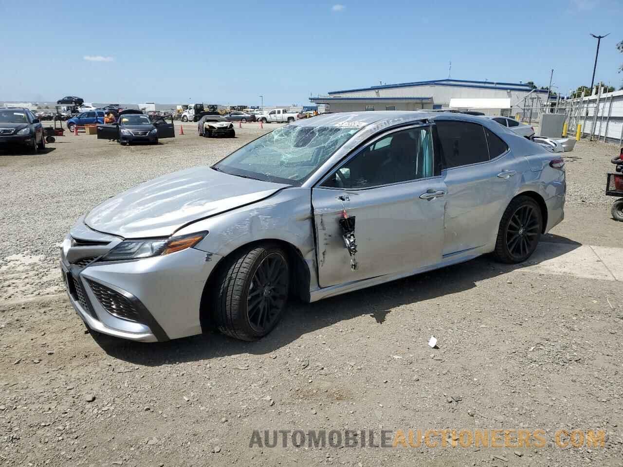 4T1K61AK5MU612640 TOYOTA CAMRY 2021