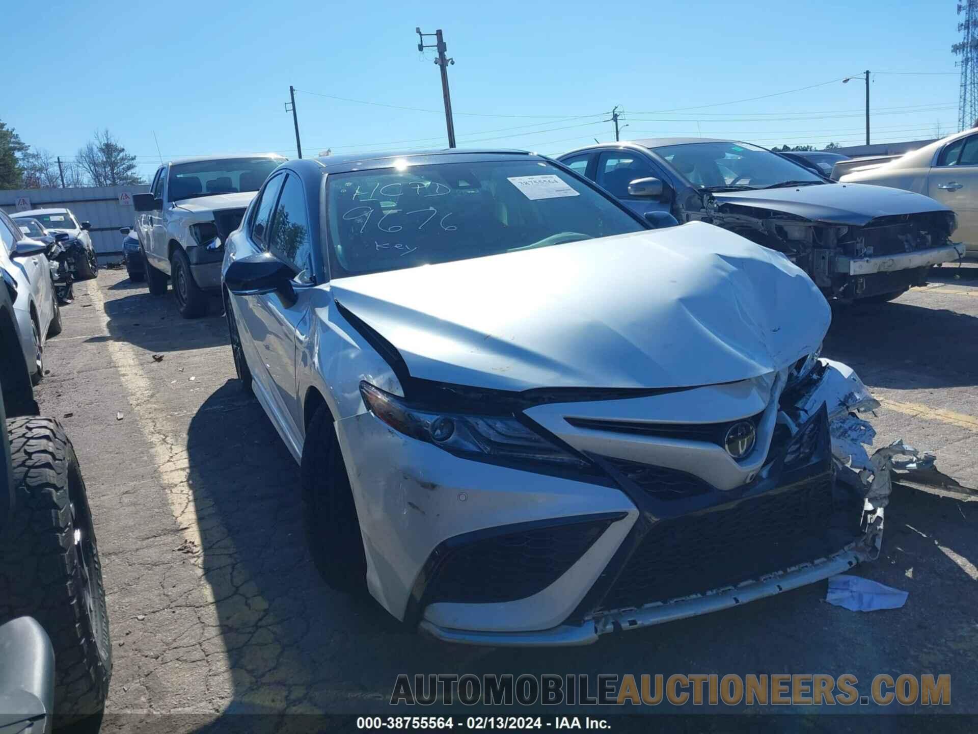 4T1K61AK6MU479676 TOYOTA CAMRY 2021