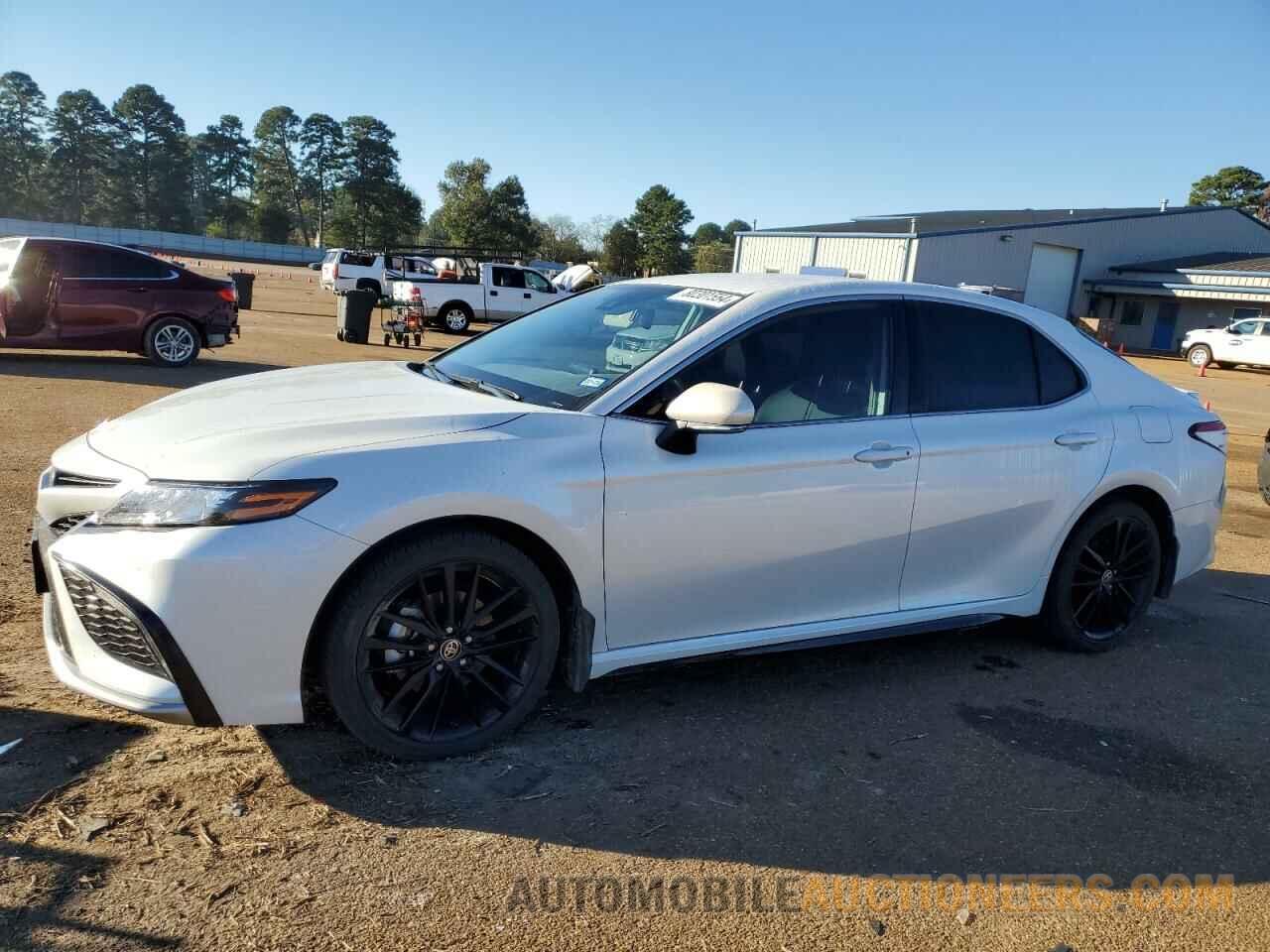 4T1K61AK6NU027406 TOYOTA CAMRY 2022