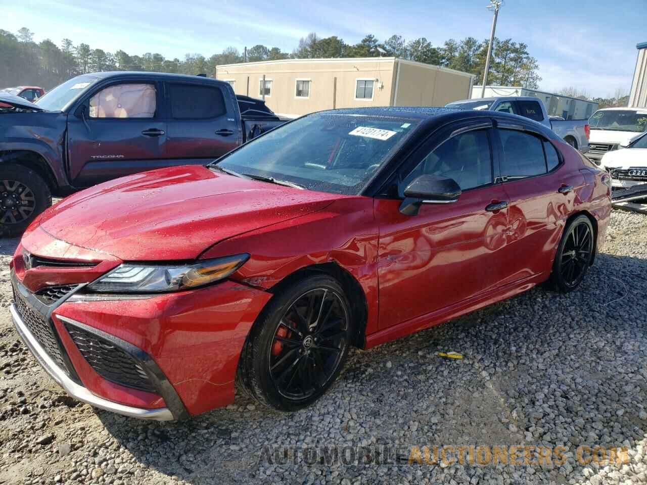 4T1K61AK6NU042696 TOYOTA CAMRY 2022