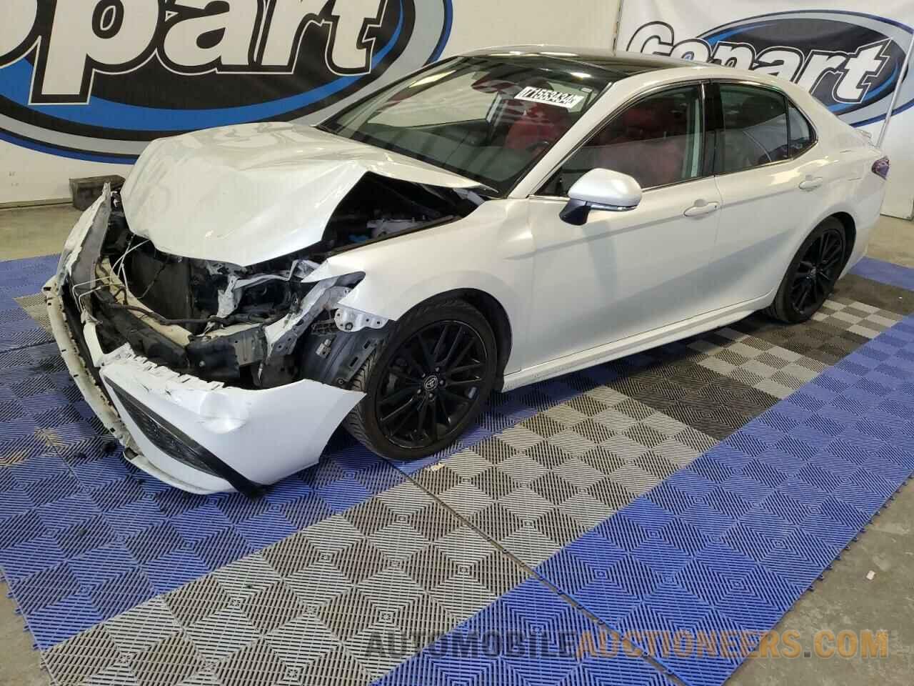 4T1K61AK7MU551260 TOYOTA CAMRY 2021