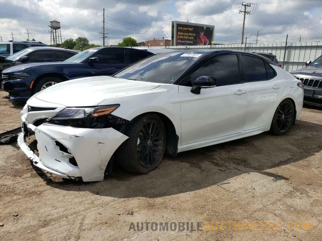 4T1K61AK7RU190121 TOYOTA CAMRY 2024