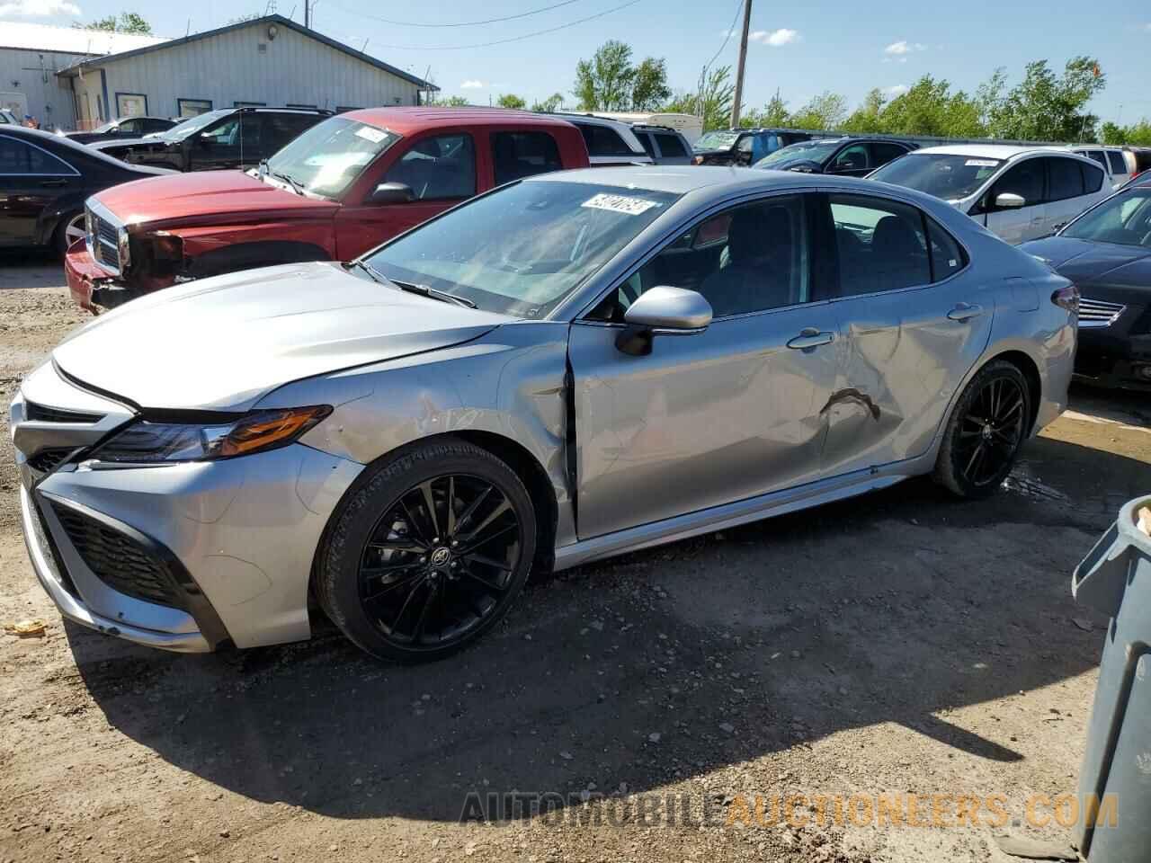 4T1K61AK7RU236174 TOYOTA CAMRY 2024