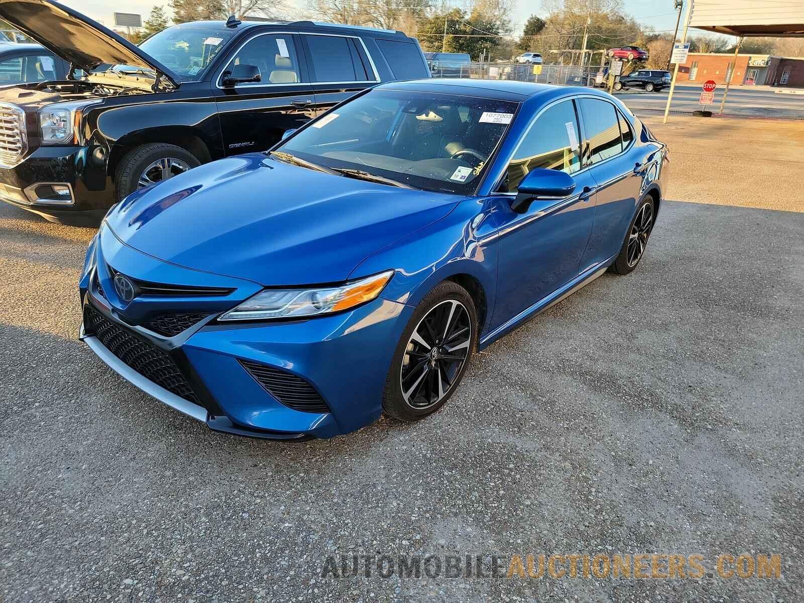 4T1K61AK8LU350711 Toyota Camry 2020