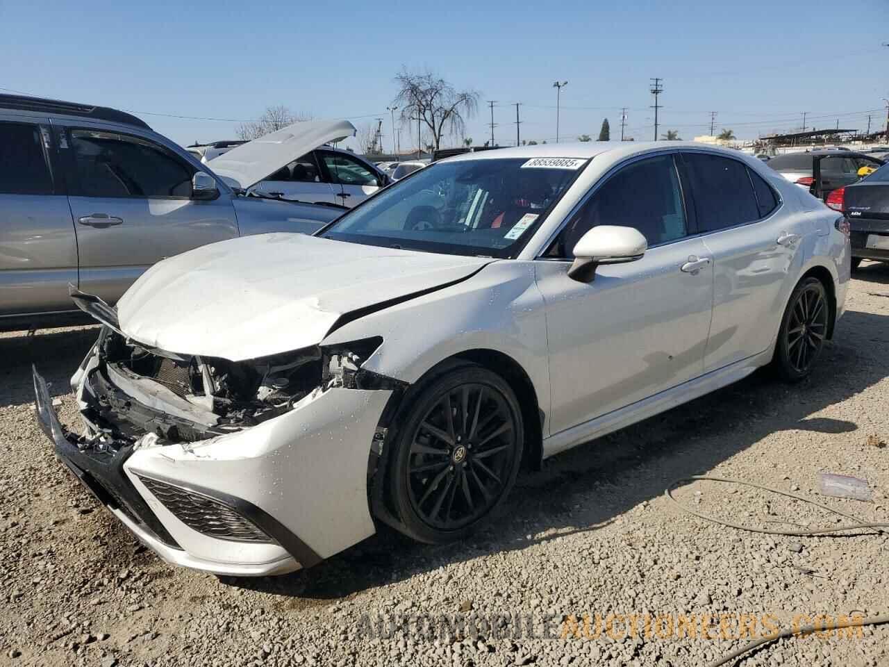 4T1K61AK8MU587166 TOYOTA CAMRY 2021