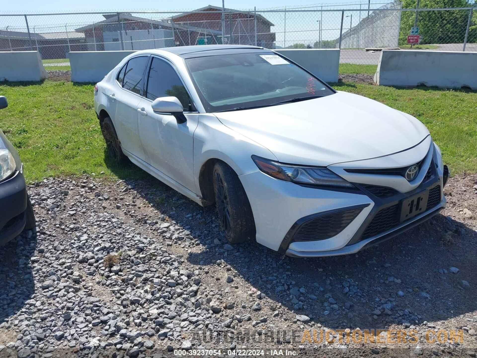 4T1K61AK8NU024104 TOYOTA CAMRY 2022